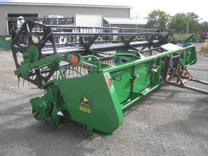 Flex Head  John Deere 925 Flex Head Photo